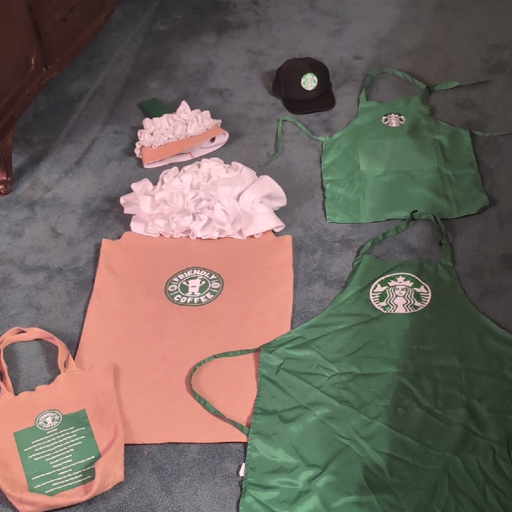 Starbucks Green and Tan Collection Set